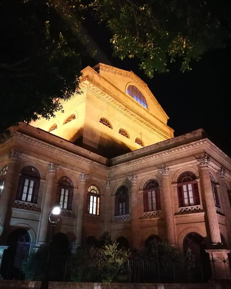 All'Ombra Del Massimo Παλέρμο Εξωτερικό φωτογραφία
